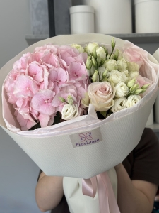 klassicheskiy-buket-kompliment:-tsvety-govoryat-na-yazyke-lyubvi