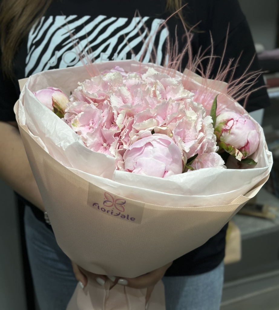 klassicheskiy-buket-kado:-luchshiy-podarok