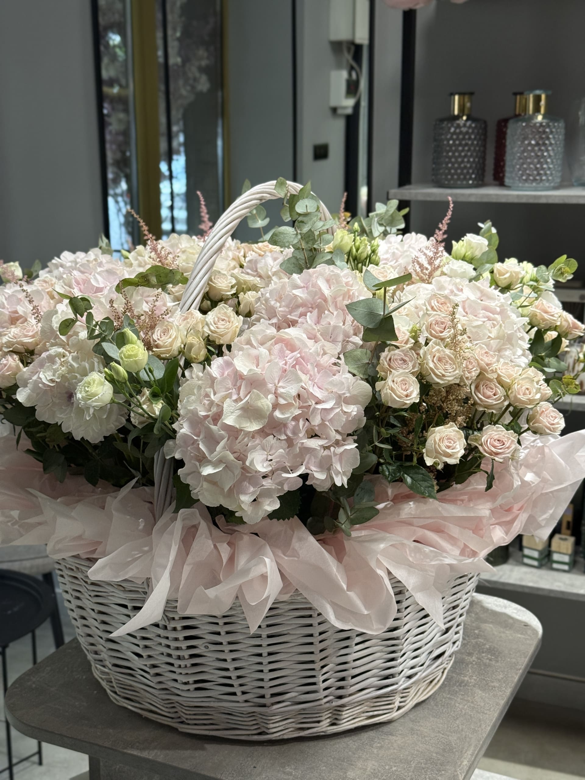 kompozitsiya-v-korzine-molli:-kogda-ne-nuzhno-iskaty-povoda